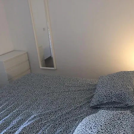 Orlando Adeje Адехе